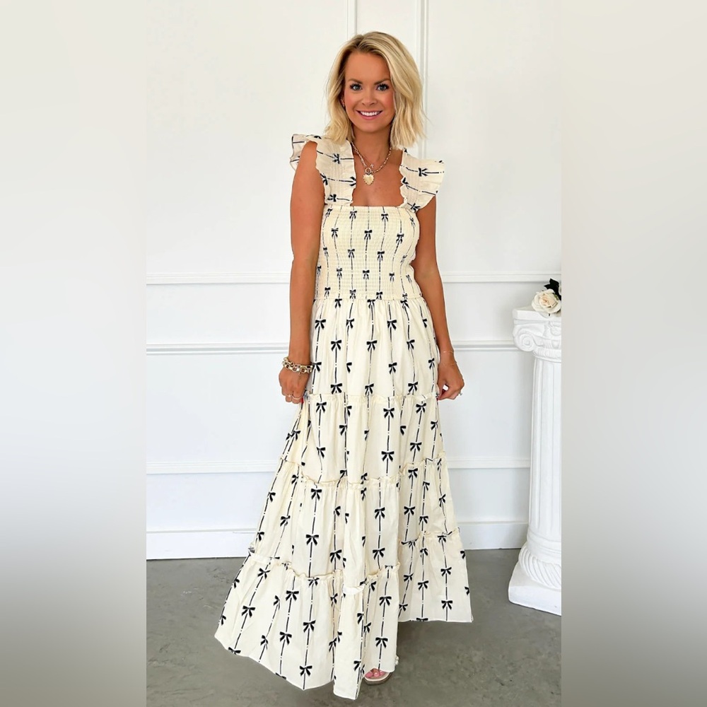 ME Makeover Essentials Cream and Black Maxi Dress